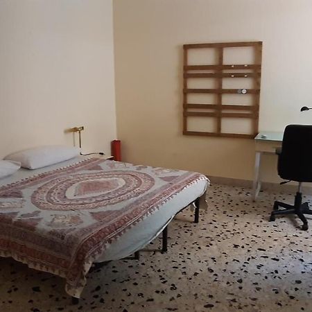 Stanza Privata In Appartamento Per Smart Working, Digital Nomads O Coliving Palermo Exterior foto
