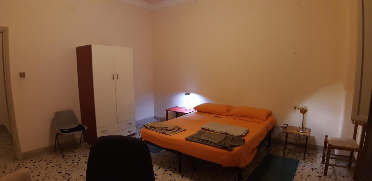 Stanza Privata In Appartamento Per Smart Working, Digital Nomads O Coliving Palermo Exterior foto